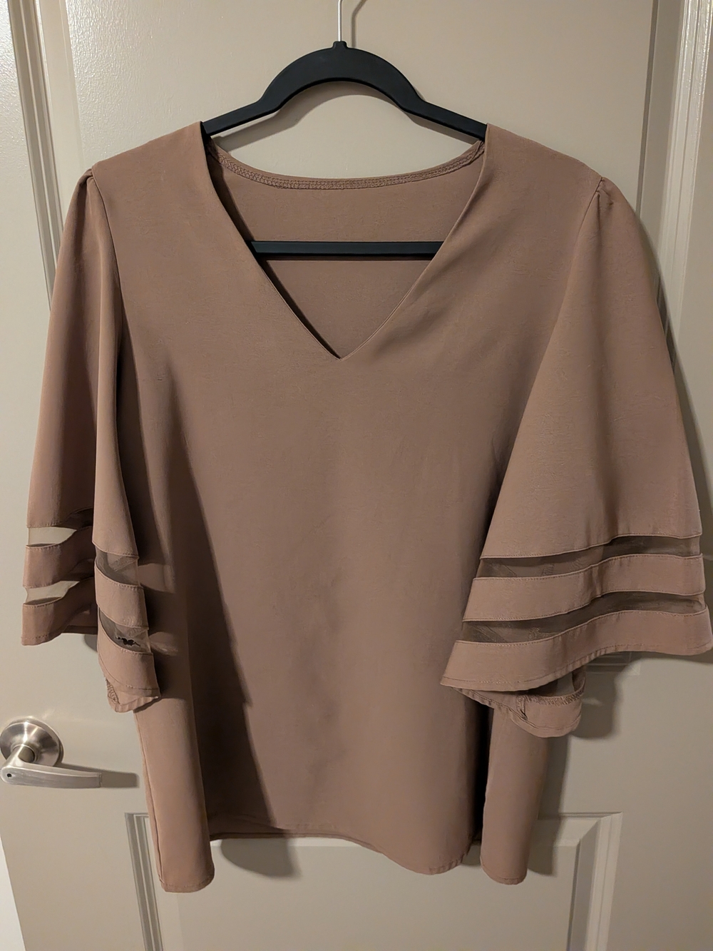 Womens Taupe V-Neck Flutter Sleeve Top